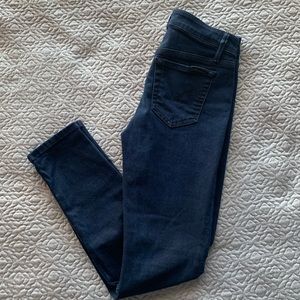 [JOE’S] Dark Skinny Jeans